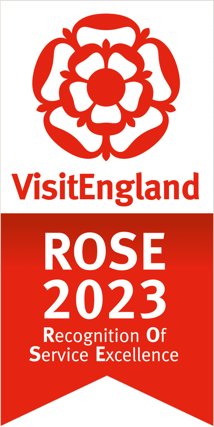 Broadhembury wins Visit England ‘Rose Award’